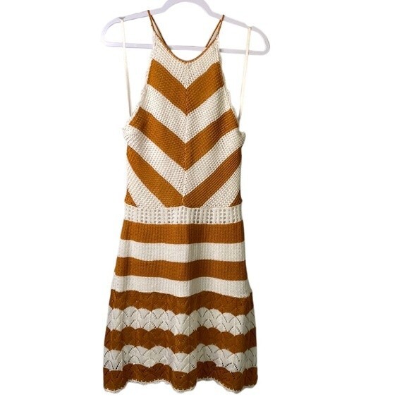 BCBG Sweater Halter Dress in Ivory & Caramel Spice Crochet Knit Stripe Lined - Picture 3 of 16